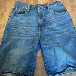 Levi men’s 569 jean shorts